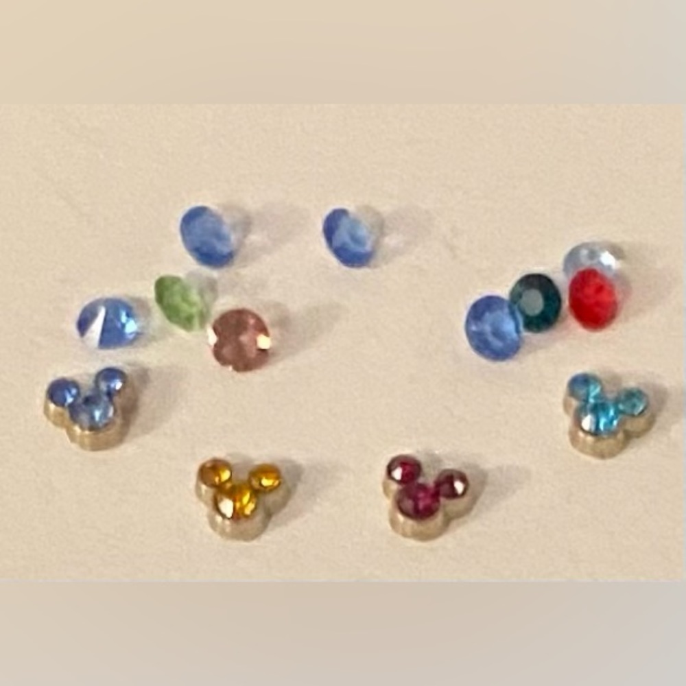 NEW FLOATING CHARM sets